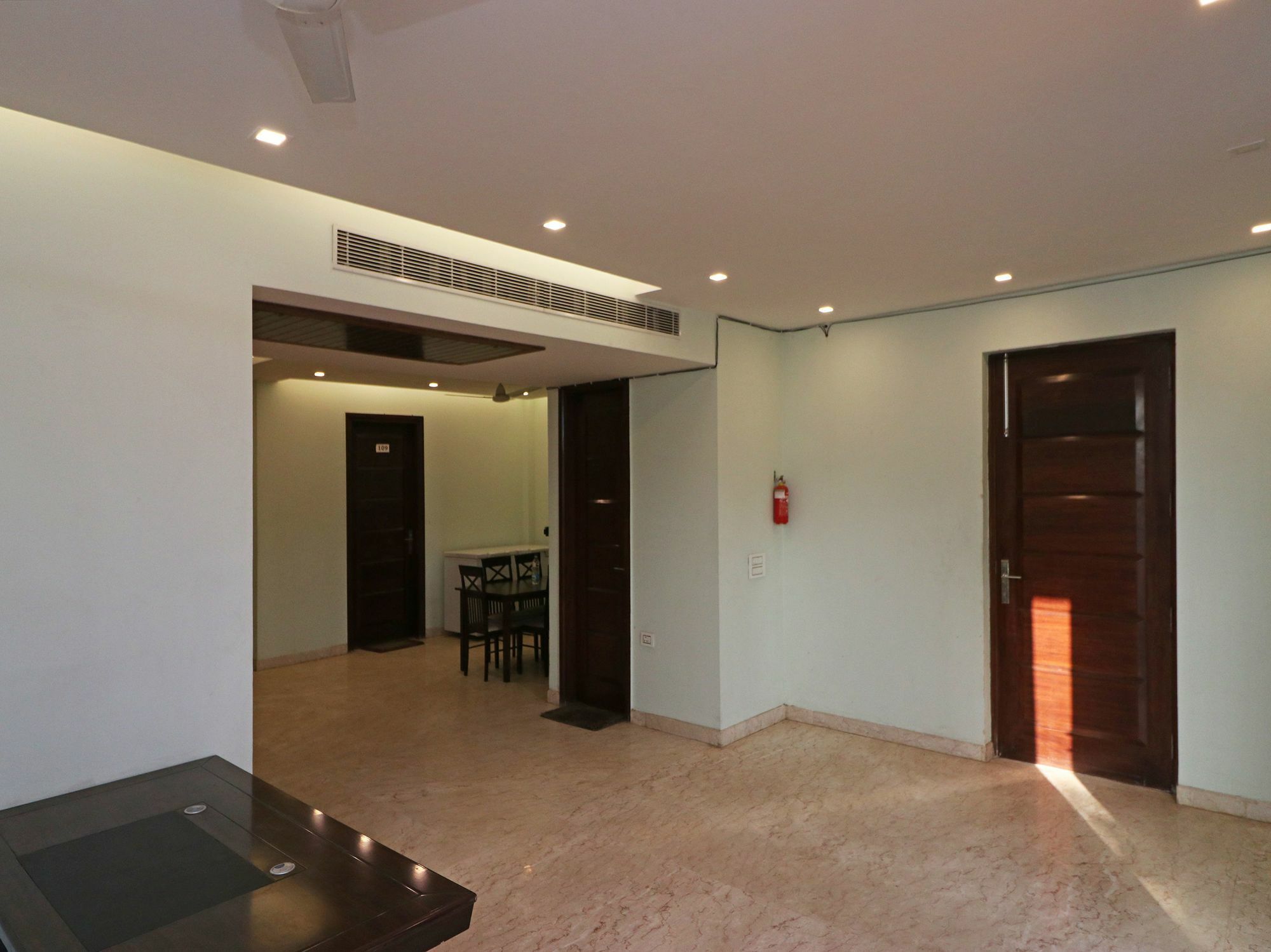 Hotel Oyo 9664 Sector 48 Gurgaon Esterno foto